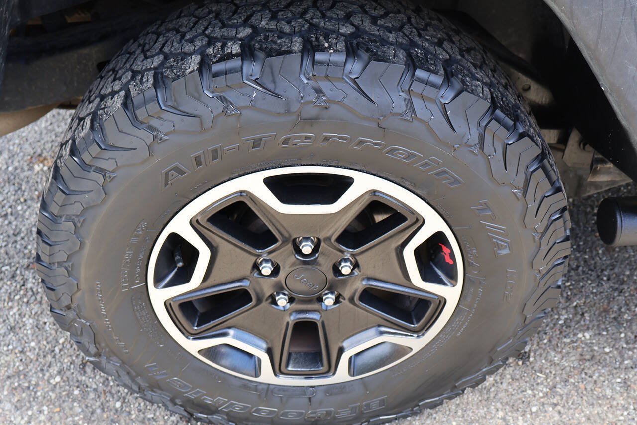 Used 2012 Jeep Wrangler Sport AWD/4WD image 12