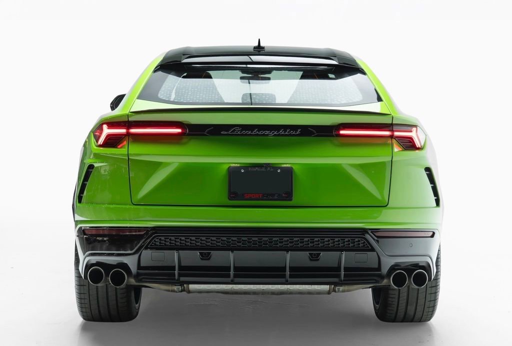 Used 2021 Lamborghini Urus AWD/4WD image 10
