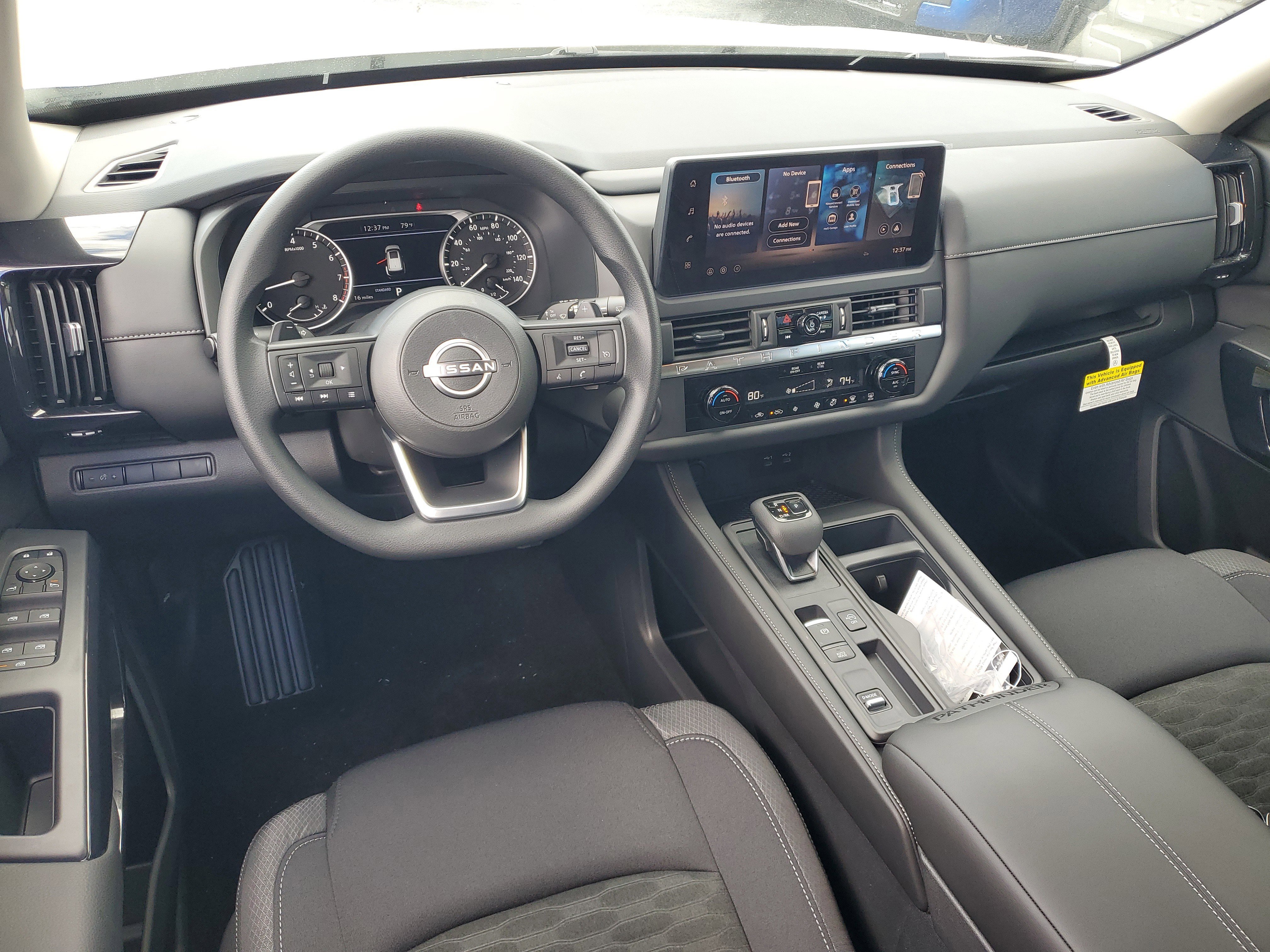 New 2026 Nissan Pathfinder S image 12