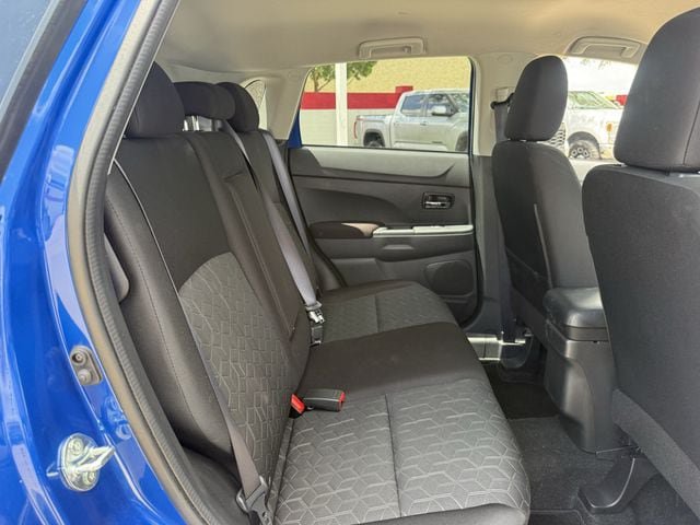 Used 2026 Mitsubishi Outlander Sport ES AWD/4WD image 28