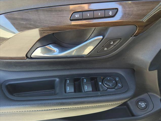 Used 2019 GMC Terrain Denali w/ Advanced Safety Package image 8