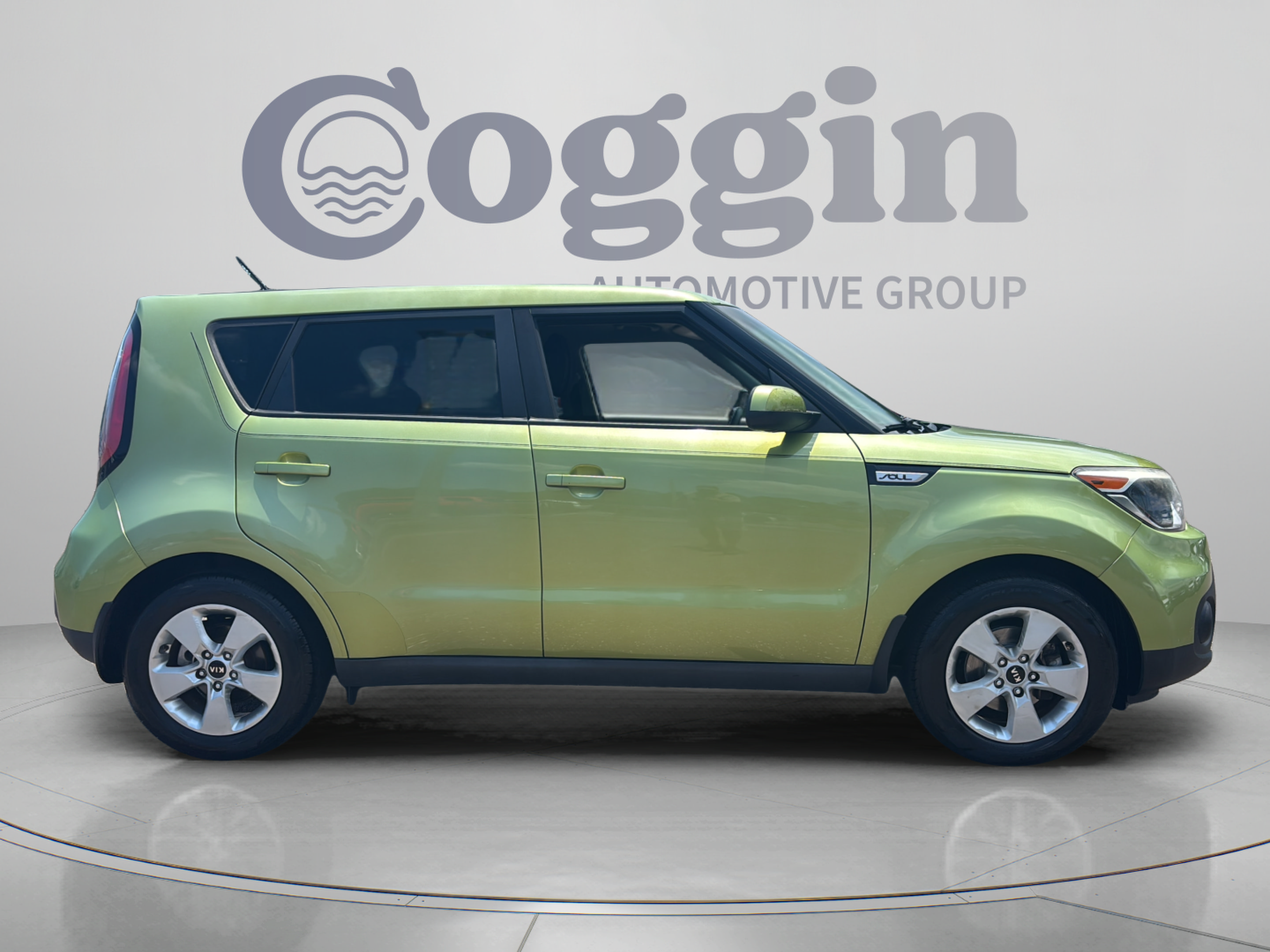 Used 2017 Kia Soul FWD image 6