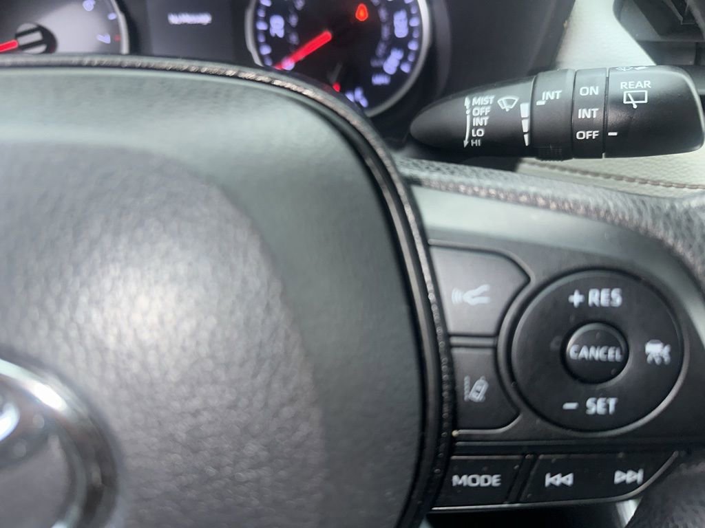 Used 2020 Toyota RAV4 XLE w/ All Weather Liner Package image 7