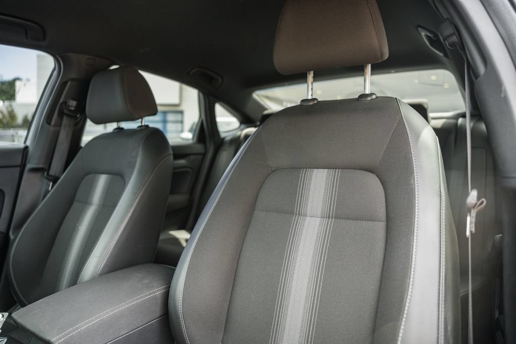 Used 2025 Honda Civic Sport image 36