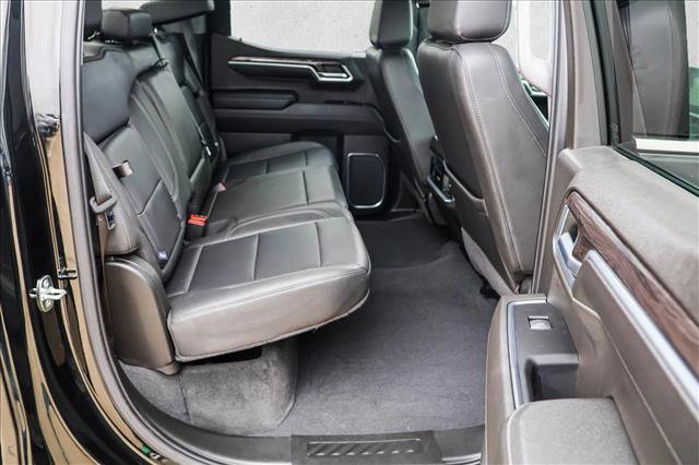 Used 2022 Chevrolet Silverado 1500 LTZ image 24