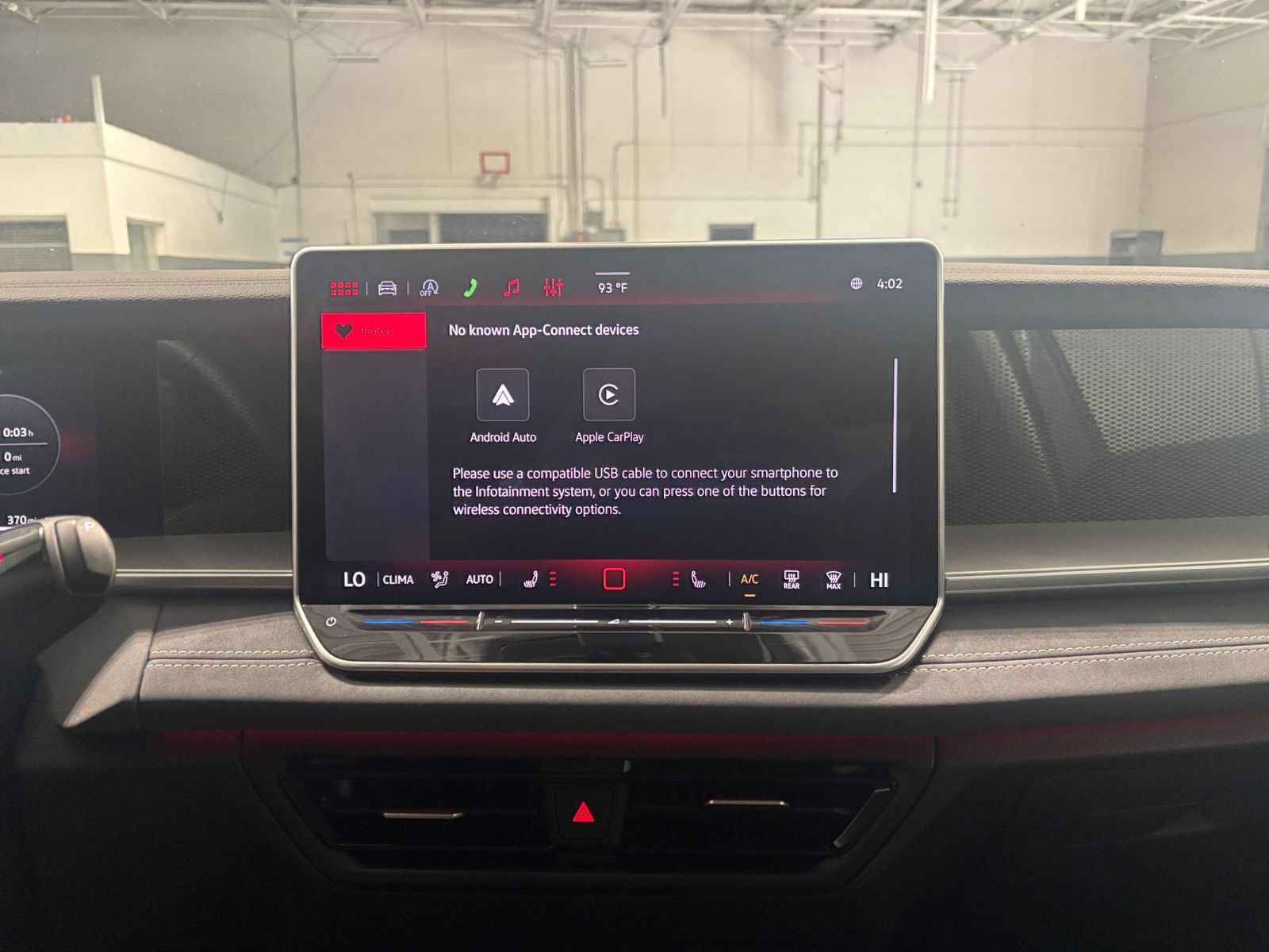 Used 2026 Volkswagen Tiguan SE AWD/4WD image 16