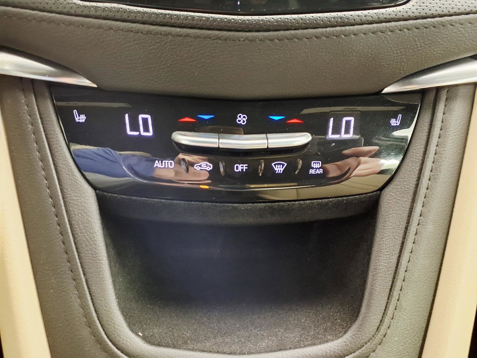 Used 2019 Cadillac XT5 Luxury FWD image 20