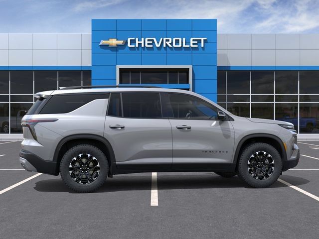 New 2027 Chevrolet Traverse Z71 w/ LPO, Floor Liner Package AWD/4WD image 5