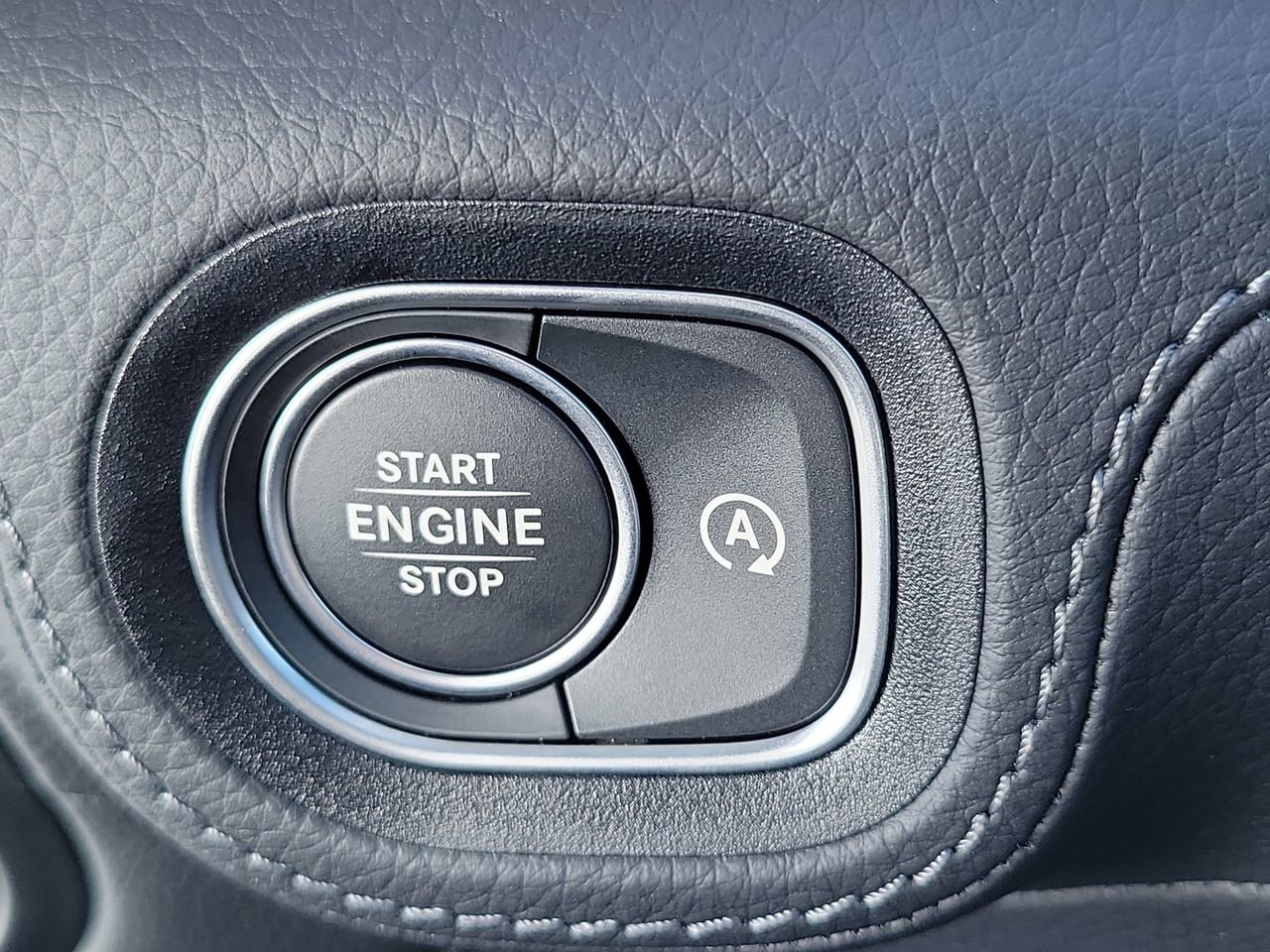 New 2026 Mercedes-Benz GLE 53 AMG 4MATIC Coupe image 33