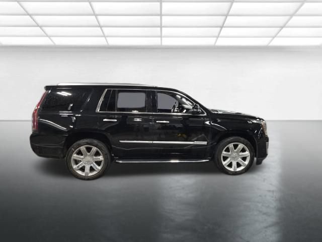 Used 2020 Cadillac Escalade Premium Luxury AWD/4WD image 3