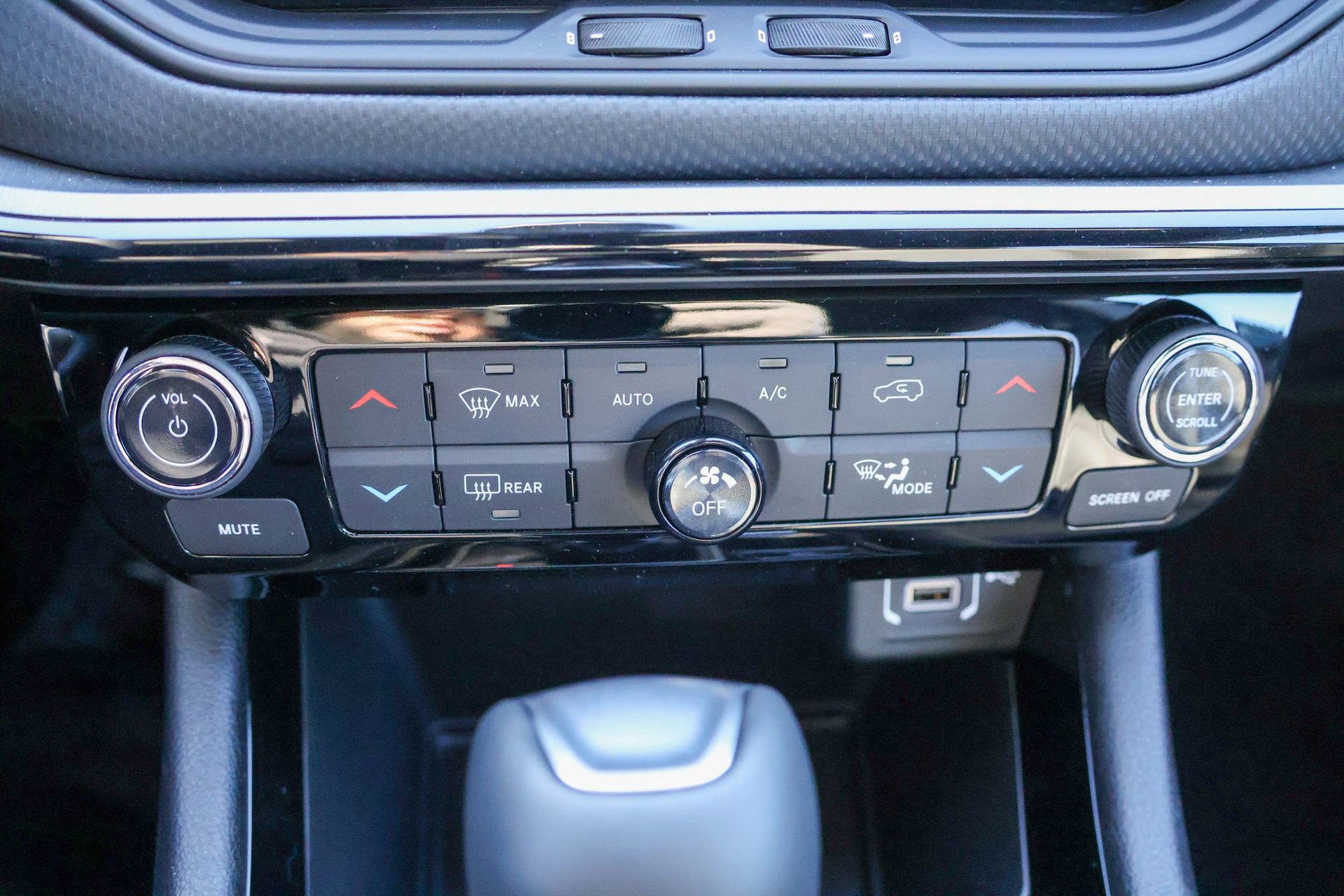 New 2026 Jeep Compass Trailhawk image 20