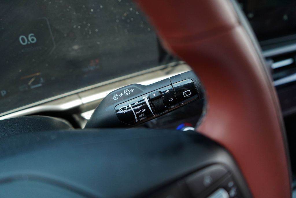 Used 2026 Kia Sportage SX FWD image 34