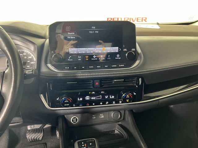 Used 2023 Nissan Rogue SL w/ SL Premium Package FWD image 19