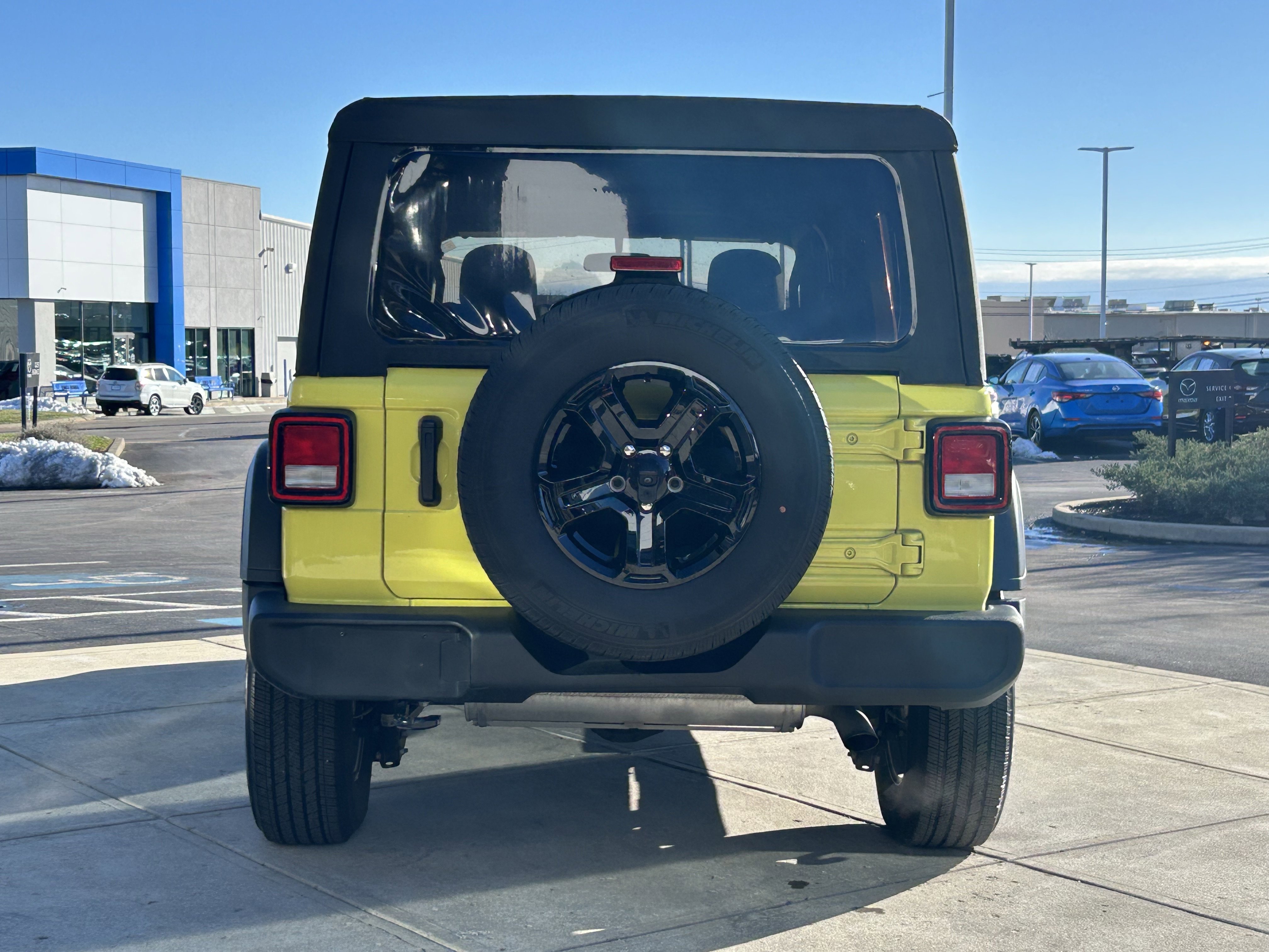 Used 2023 Jeep Wrangler Sport S image 6