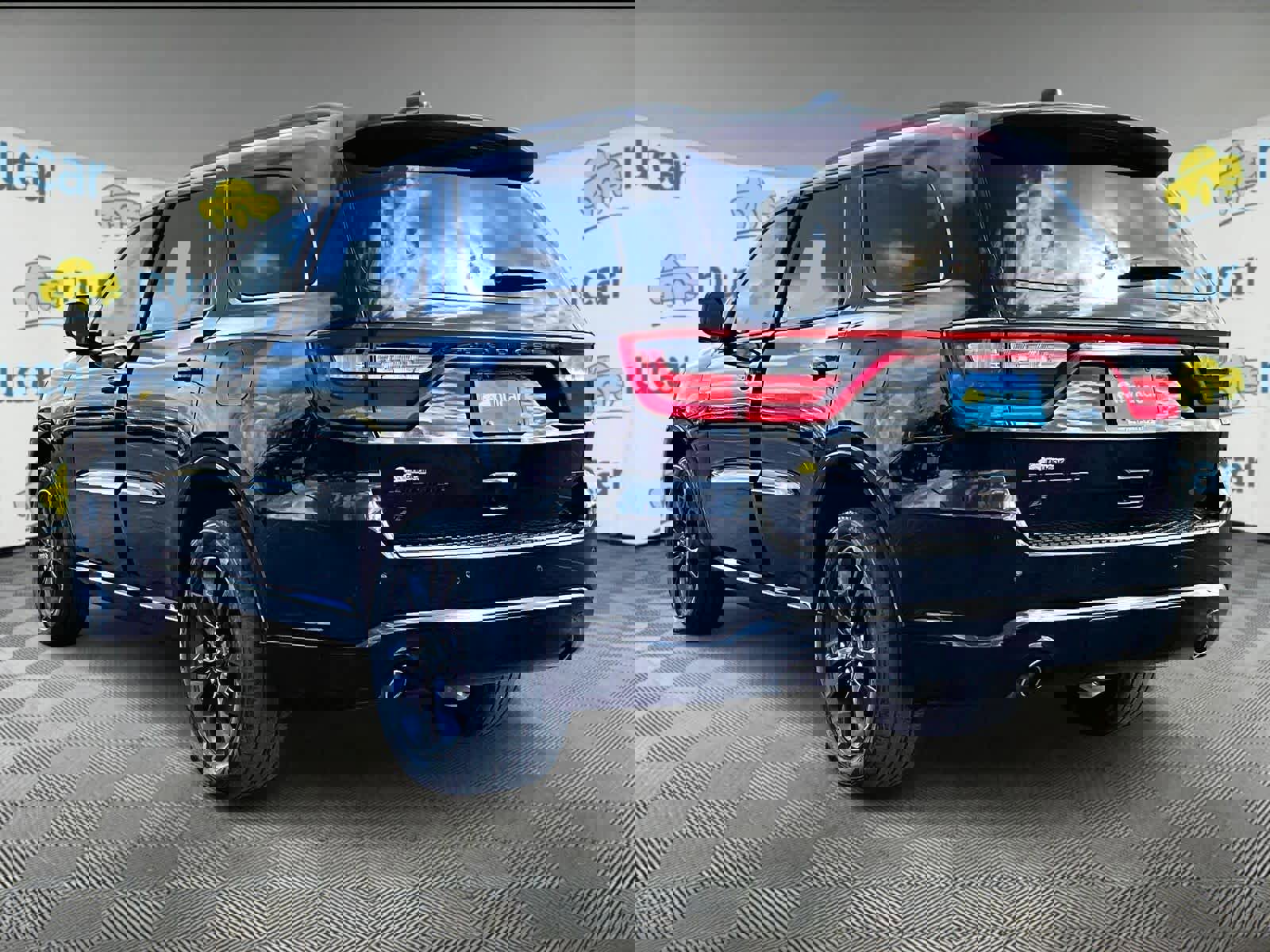 Used 2022 Dodge Durango GT image 4