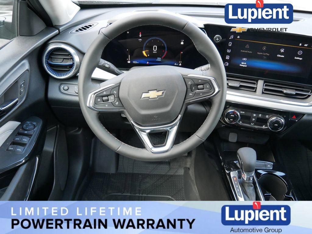 New 2026 Chevrolet Trax LT w/ Driver Confidence Package image 18