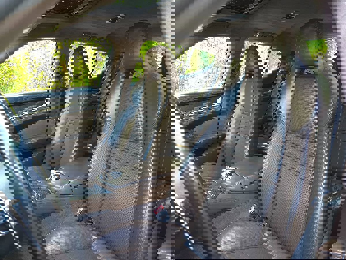 Used 2016 Porsche Panamera GTS w/ Premium Package Plus image 13