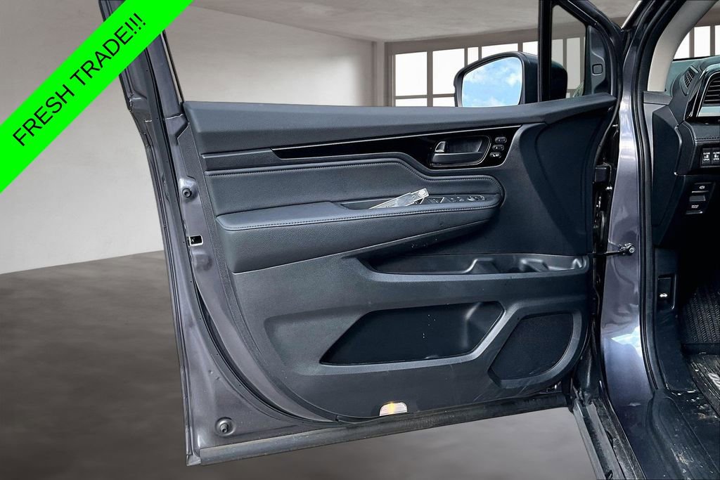 Used 2026 Honda Odyssey Touring image 19