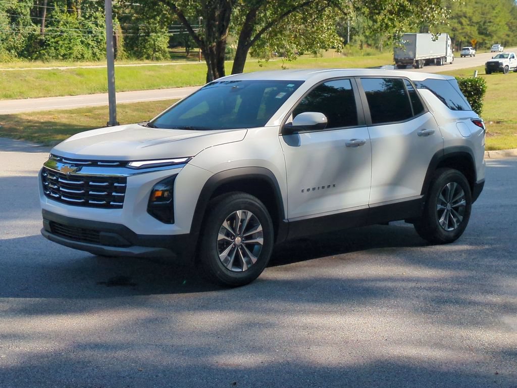 New 2026 Chevrolet Equinox LT FWD image 8