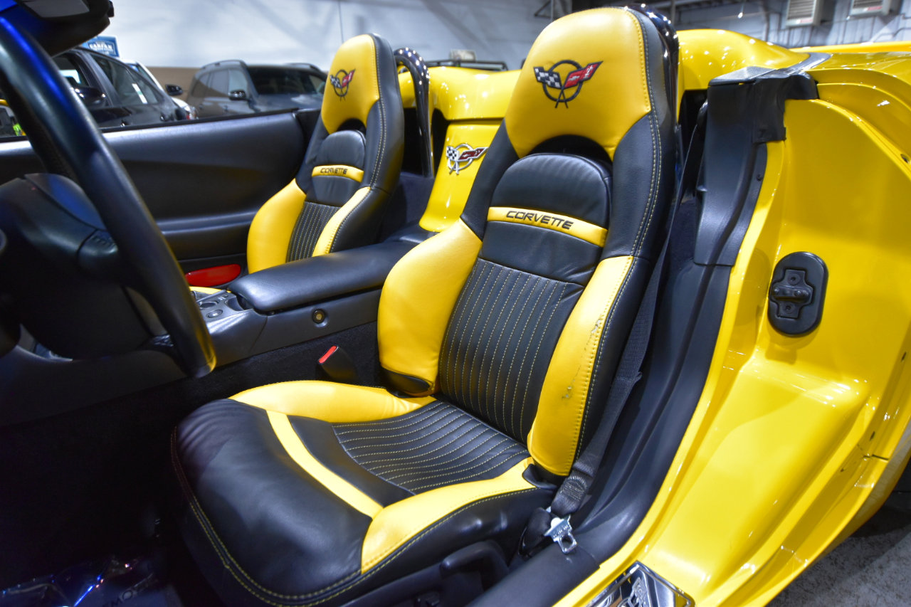 Used 2003 Chevrolet Corvette Convertible w/ Preferred Equipment Group1 image 52