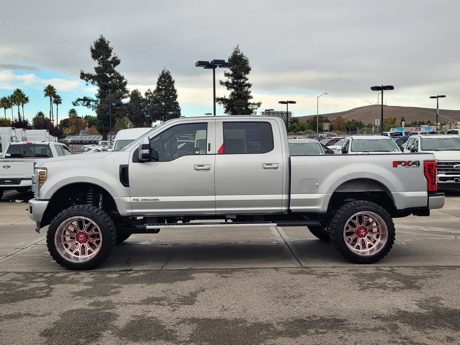Used 2019 Ford F250 Lariat w/ Lariat Value Package image 7