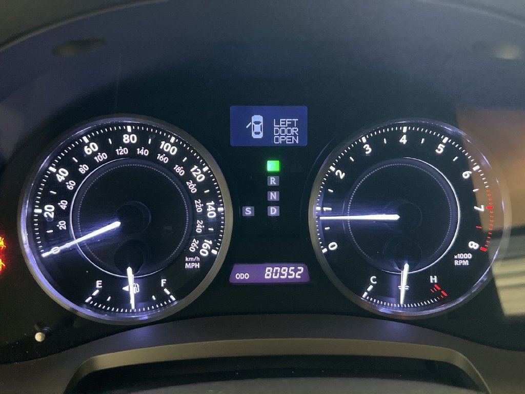 Used 2014 Lexus IS 250C w/ Navigation System Package RWD image 17