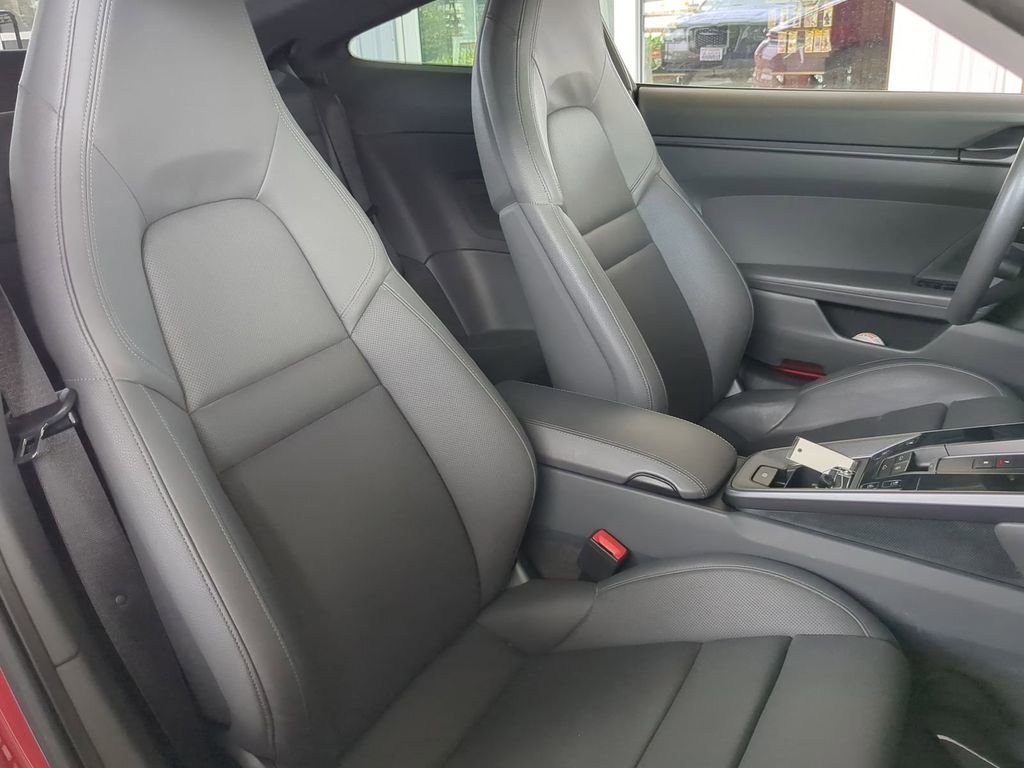 Used 2021 Porsche 911 Carrera w/ Premium Package image 8