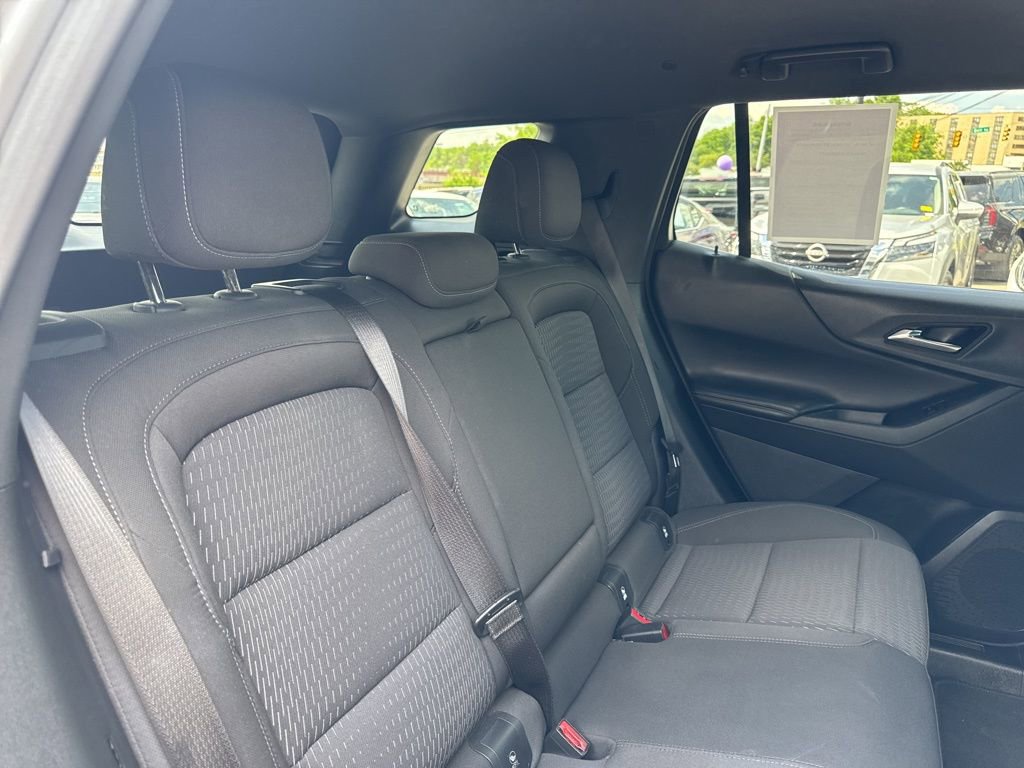 Used 2025 Chevrolet Equinox LT FWD image 22