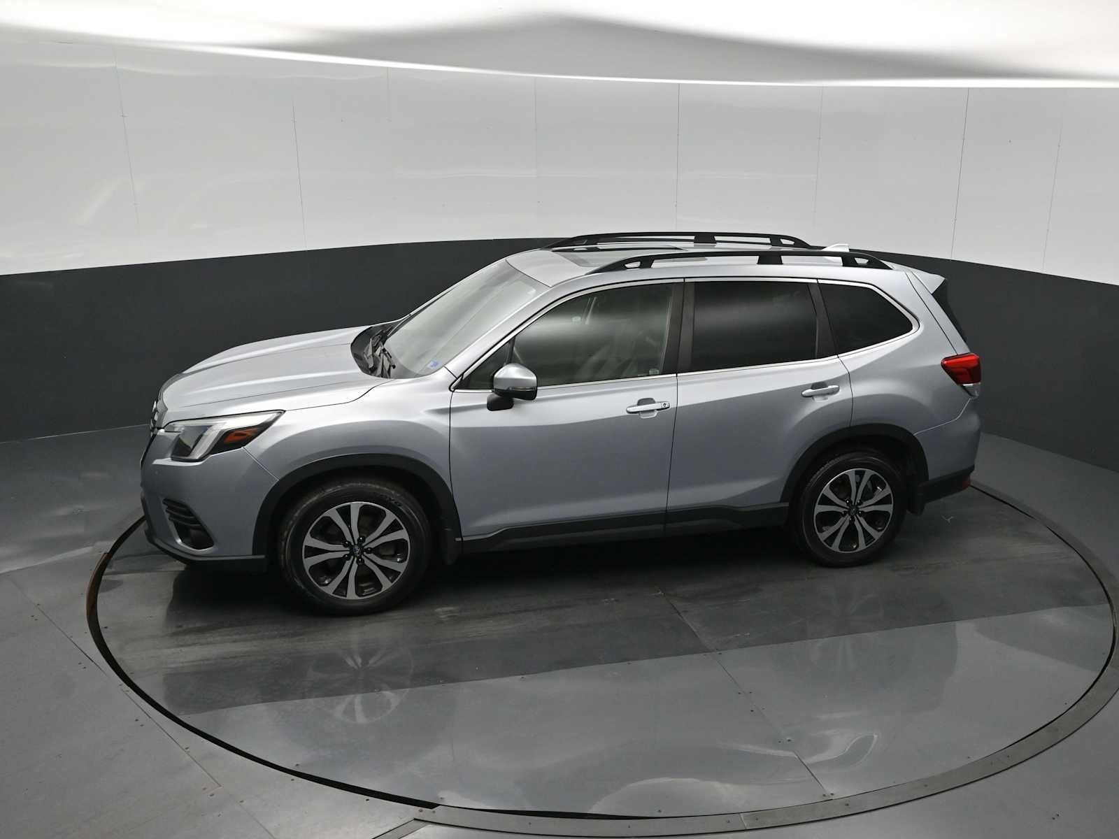 Used 2022 Subaru Forester Limited w/ Popular Package #2 AWD/4WD image 22