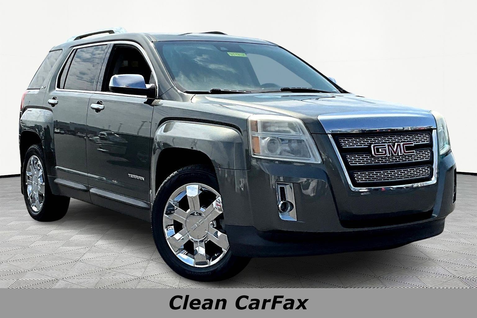 Used 2013 GMC Terrain SLT AWD/4WD image 3