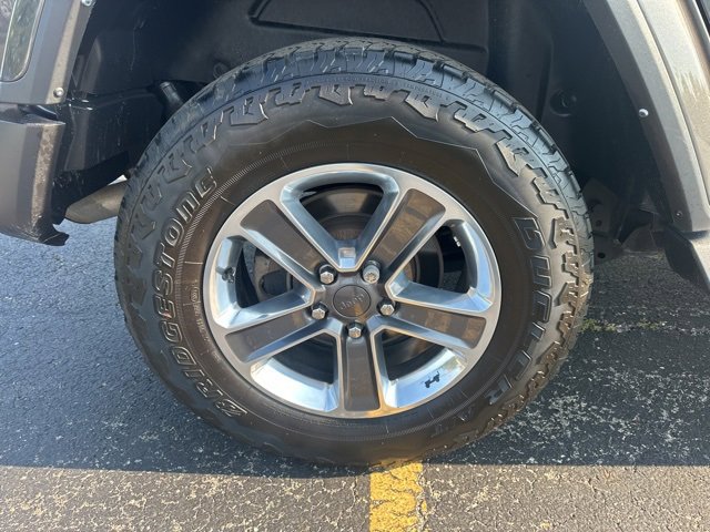 Used 2021 Jeep Wrangler Unlimited Sahara w/ Cold Weather Group image 27