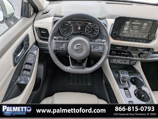 Used 2021 Nissan Rogue SL w/ Premium Package FWD image 16