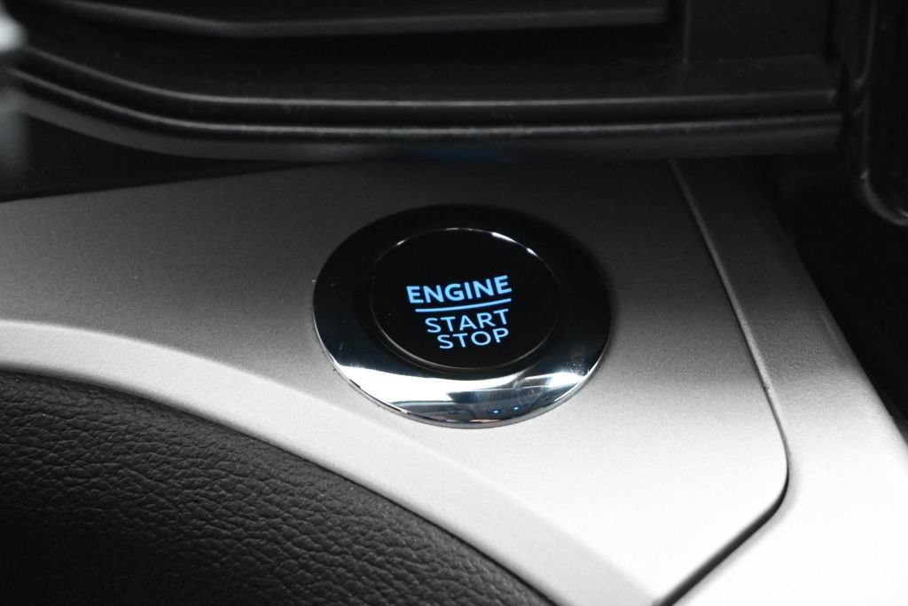 Certified 2023 Ford Explorer XLT RWD image 16