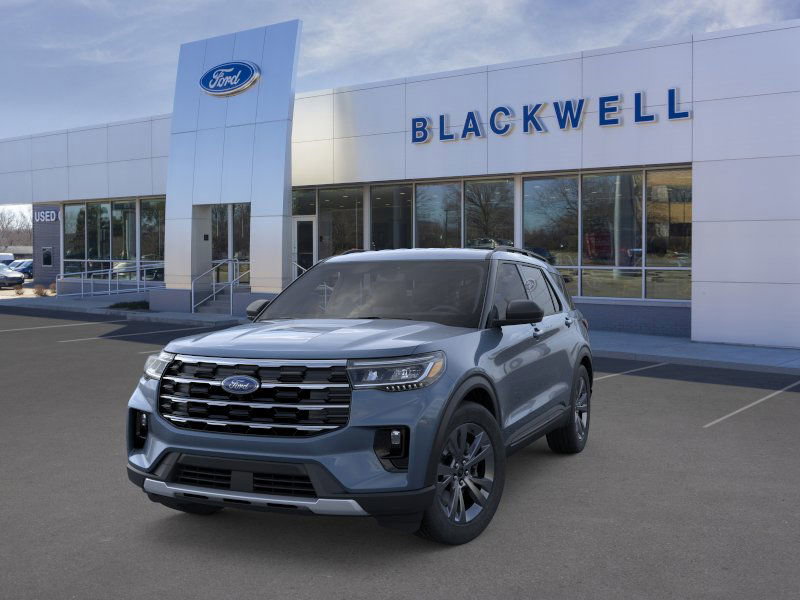 New 2026 Ford Explorer Active image 2
