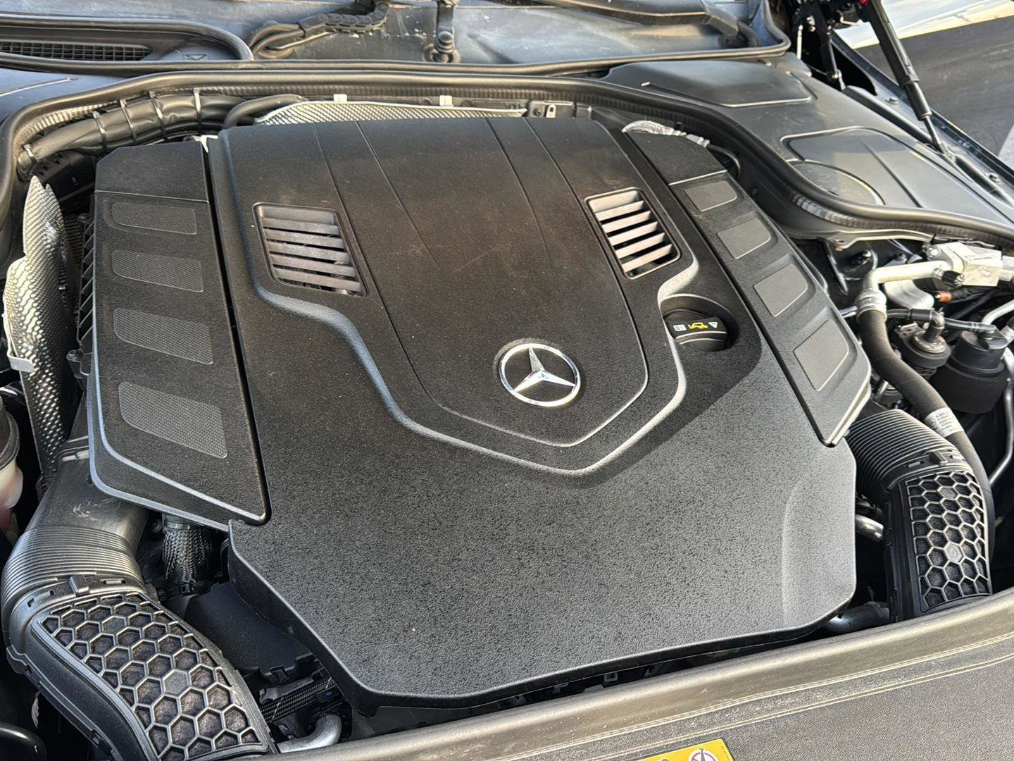 Used 2018 Mercedes-Benz S 560 Sedan image 28