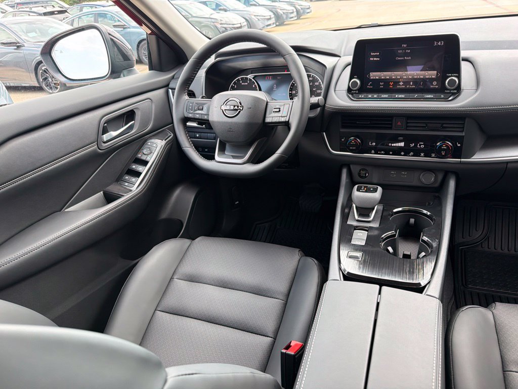 New 2026 Nissan Rogue Dark Armor FWD image 20