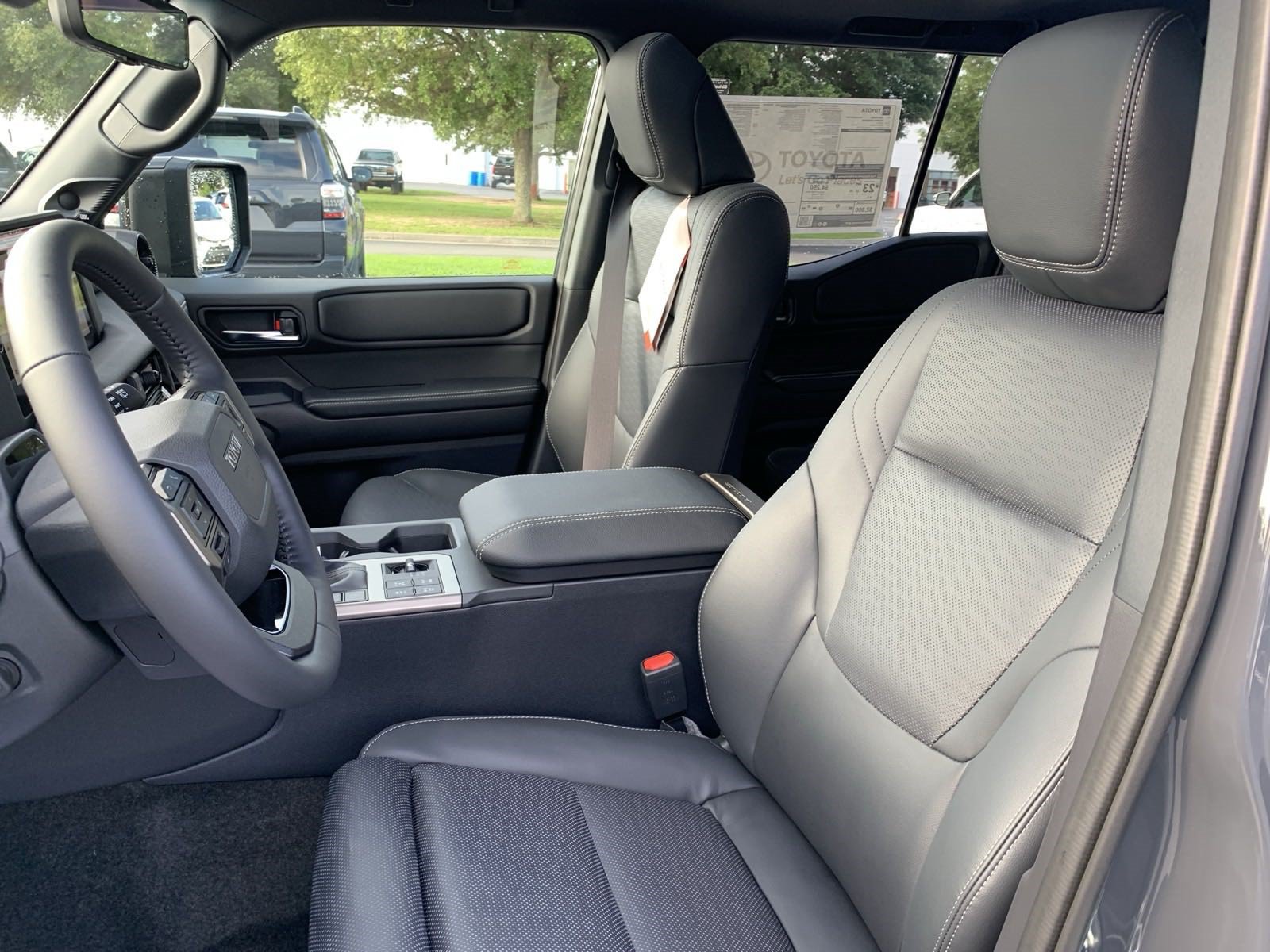 New 2024 Toyota Land Cruiser w/ Premium Package AWD/4WD image 20