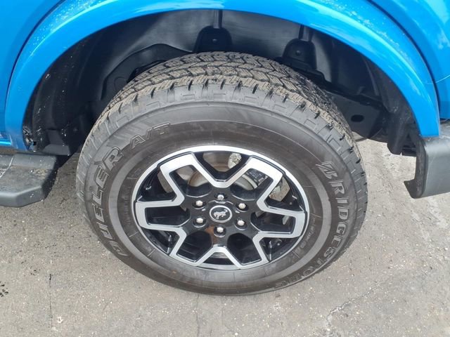 Certified 2023 Ford Bronco Outer Banks image 8