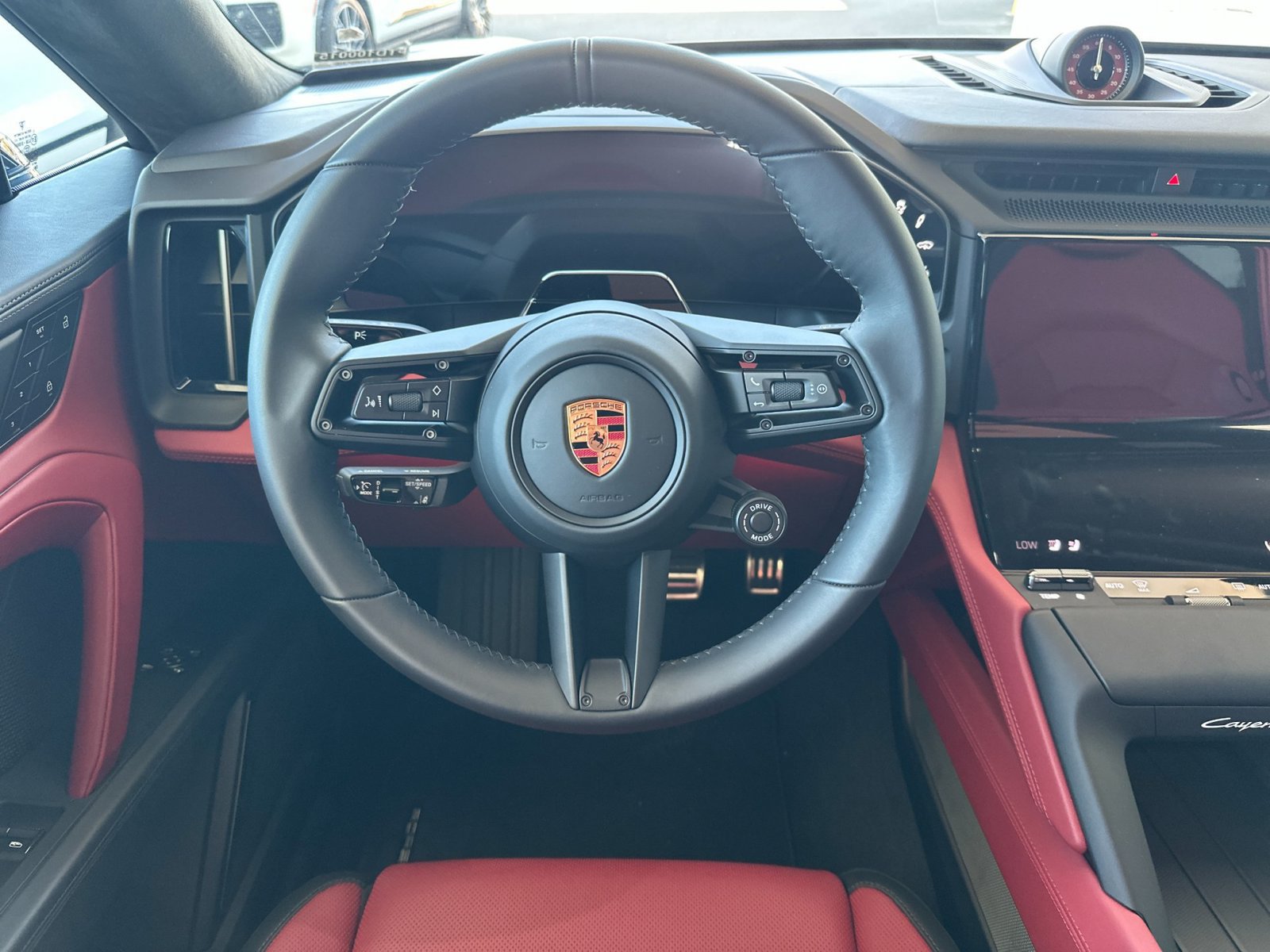 New 2026 Porsche Cayenne S AWD/4WD image 14