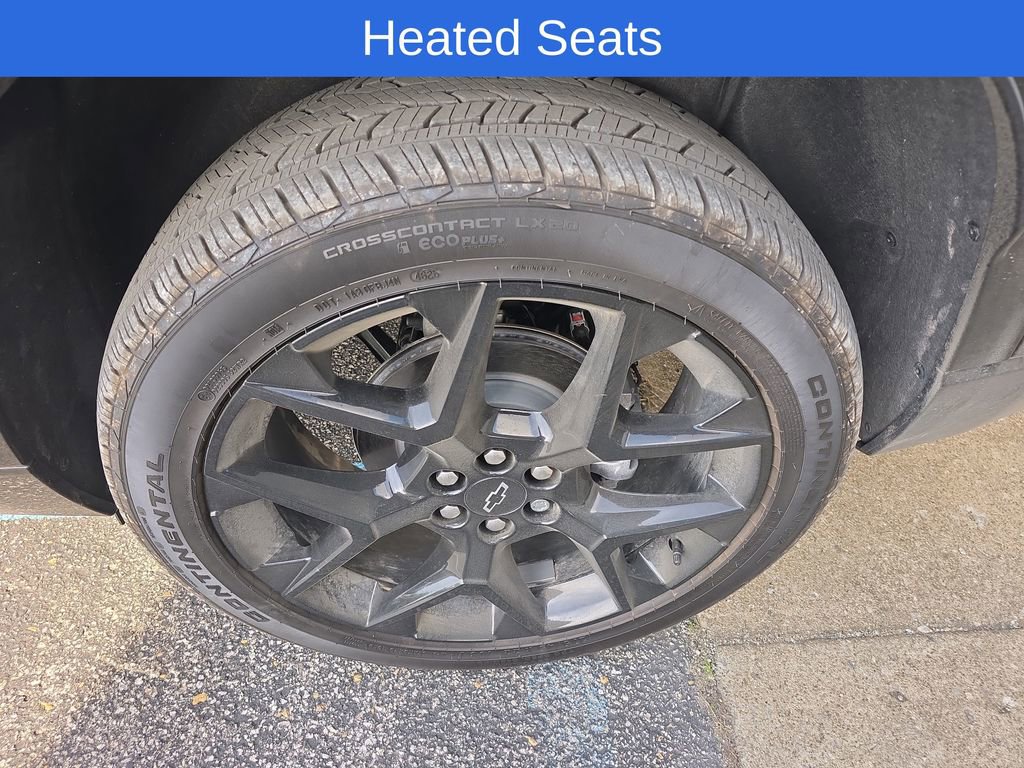 Used 2026 Chevrolet Traverse RS w/ LPO, Floor Liner Package AWD/4WD image 11