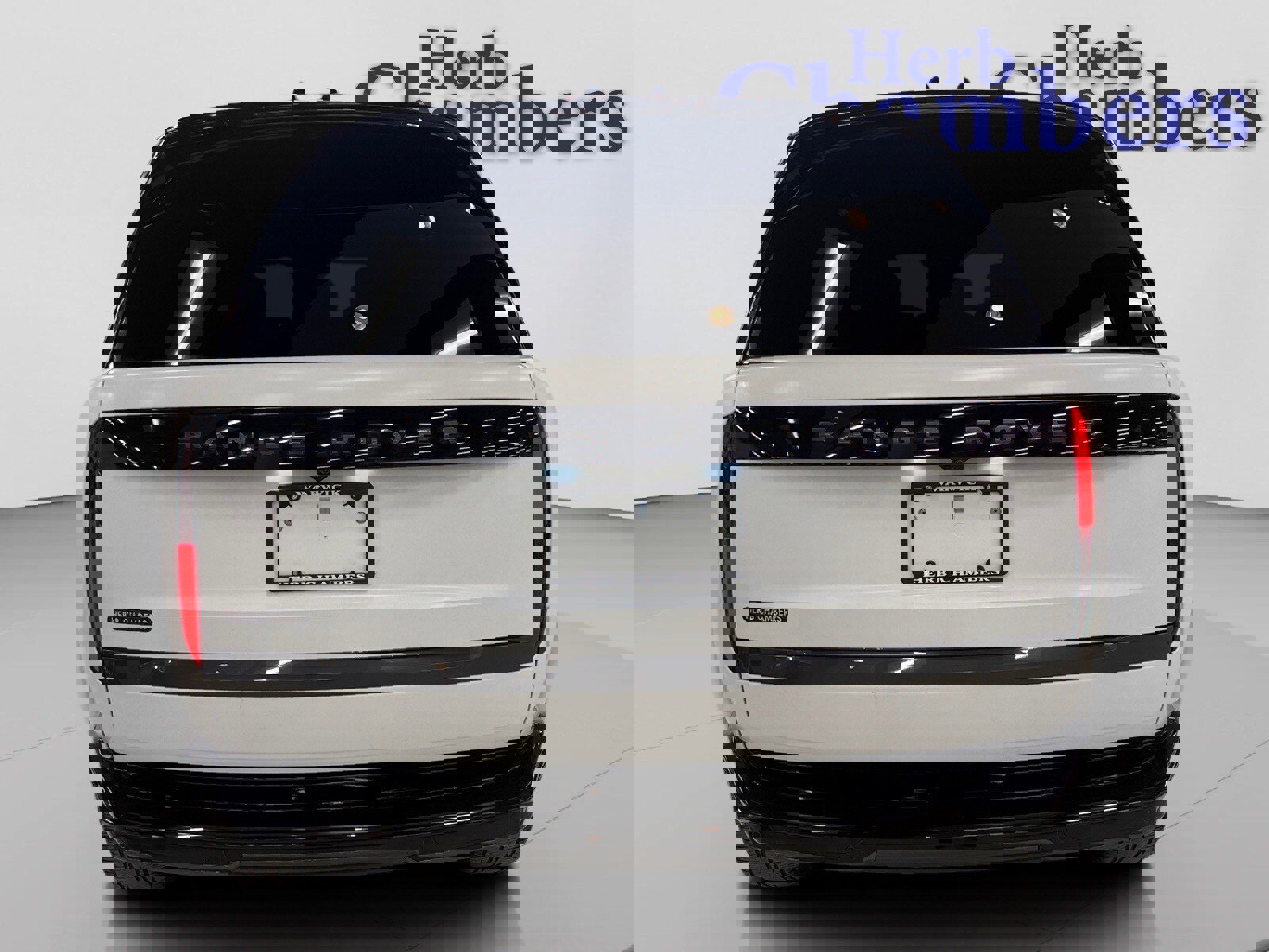 Used 2023 Land Rover Range Rover SE image 6