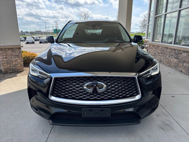 Used 2023 INFINITI QX50 Luxe AWD/4WD image 3