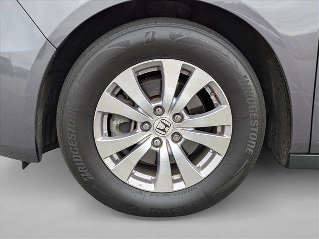 Used 2016 Honda Odyssey SE image 9