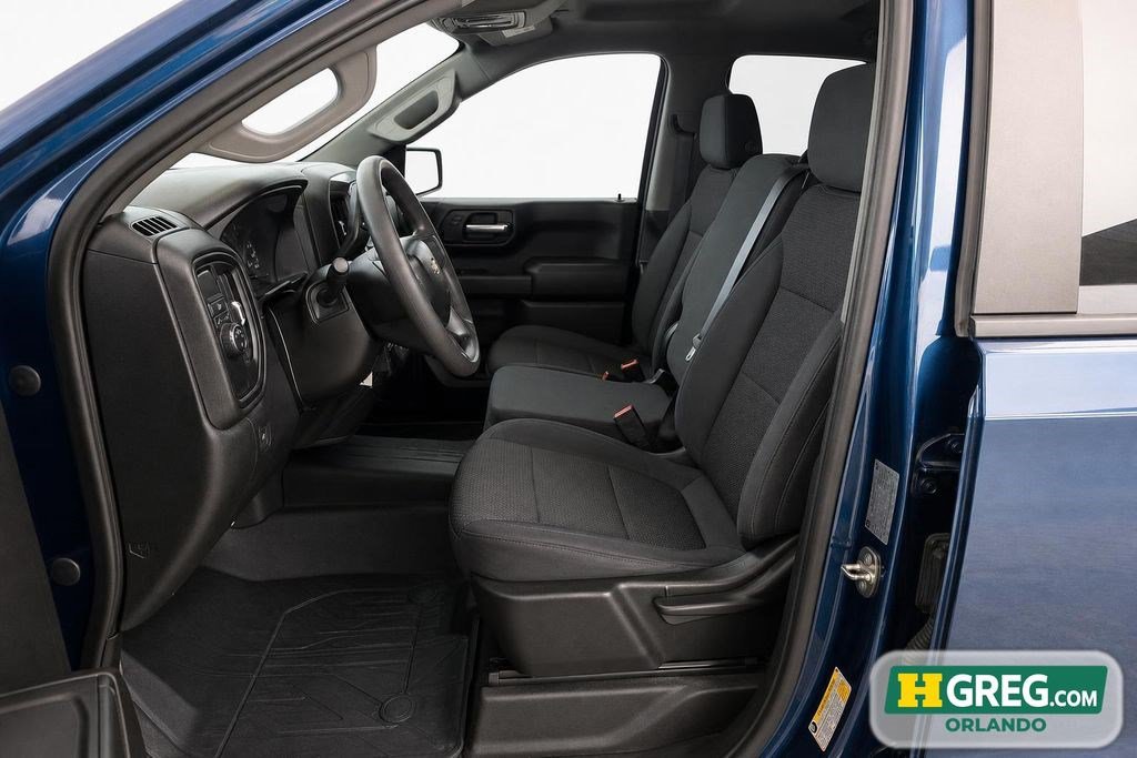 Used 2019 Chevrolet Silverado 1500 Custom w/ Custom Value Package RWD image 10