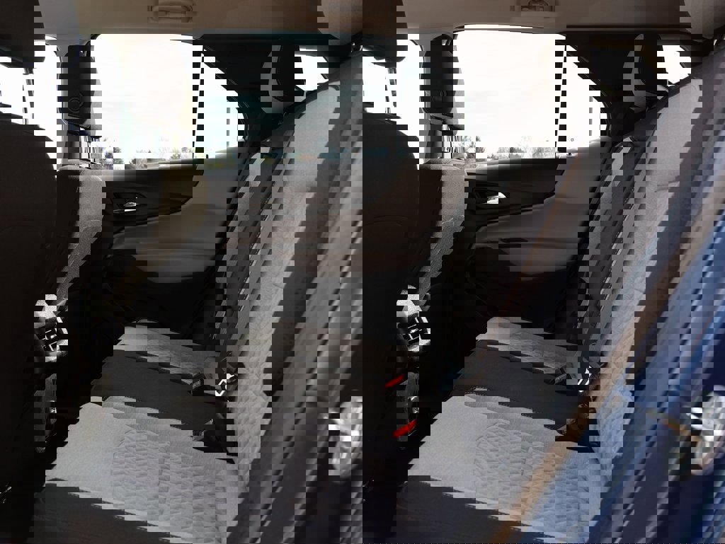 Used 2022 Chevrolet Equinox LT image 19