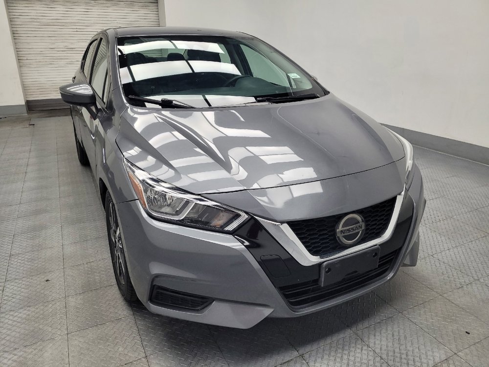 Used 2021 Nissan Versa SV FWD image 14