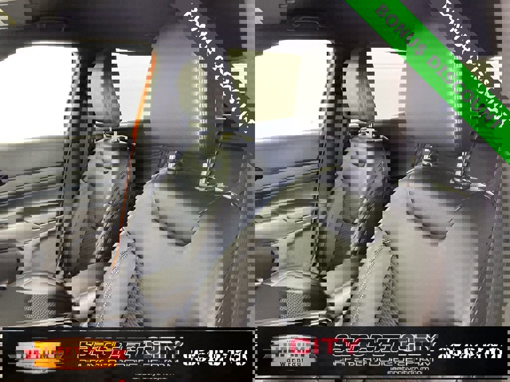 New 2026 Jeep Compass Latitude image 10