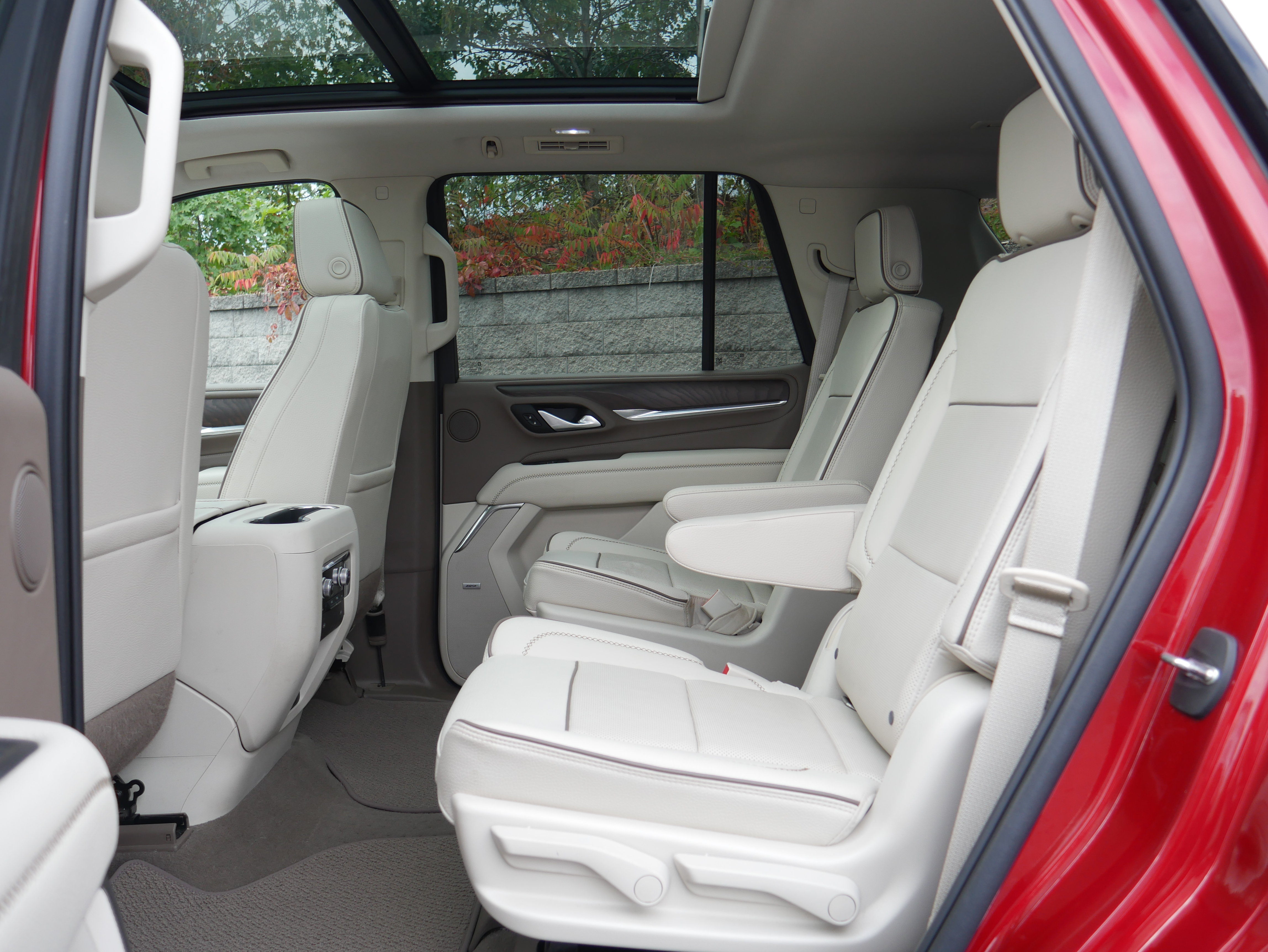 Certified 2022 GMC Yukon Denali w/ Max Trailering Package AWD/4WD image 20