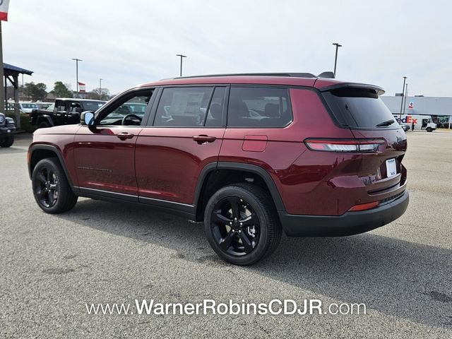 New 2025 Jeep Grand Cherokee L Altitude RWD image 9