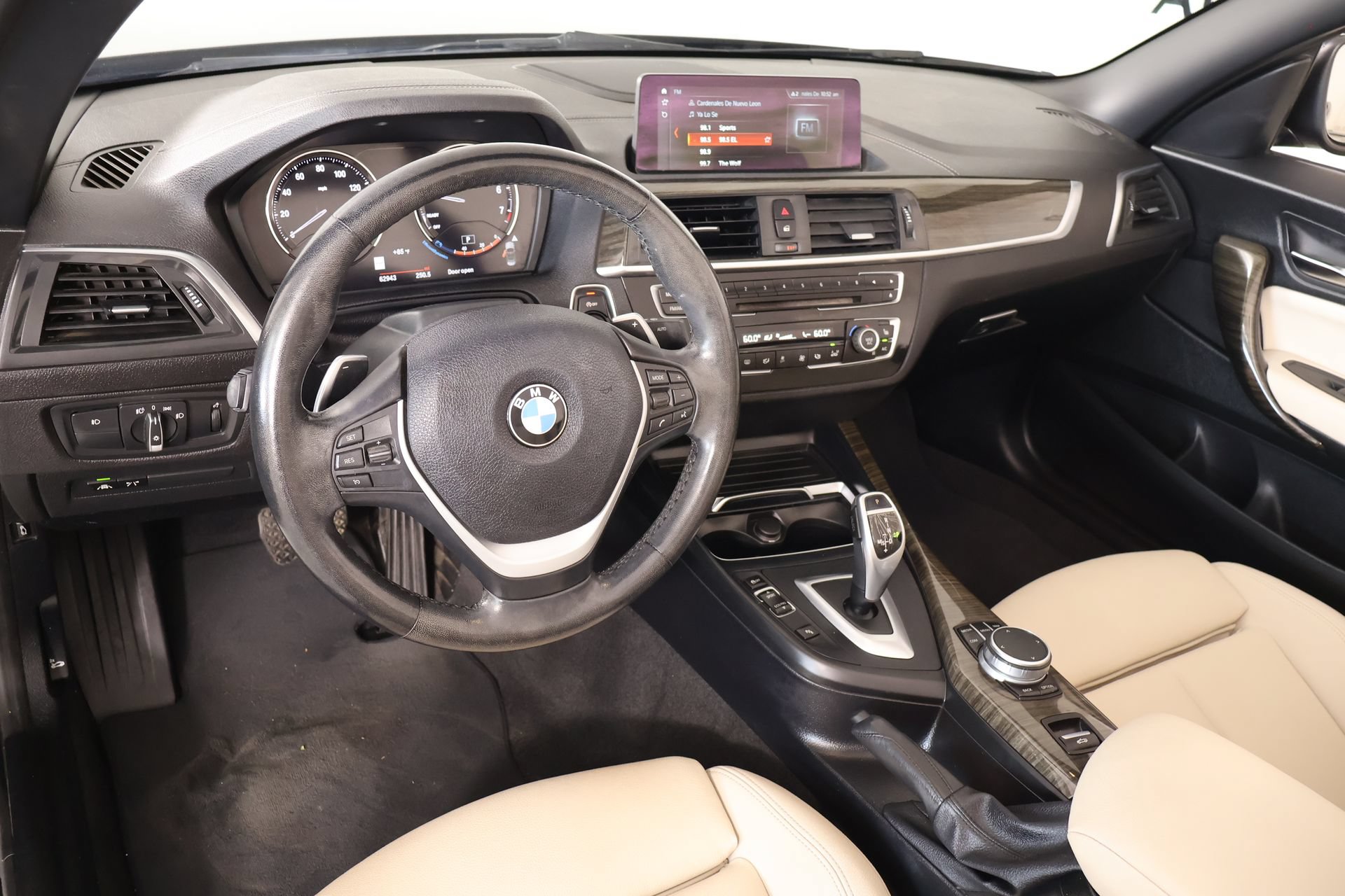 Used 2020 BMW 230i xDrive Convertible w/ Convenience Package AWD/4WD image 2